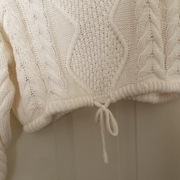 Sweater - Picture 4 of 5